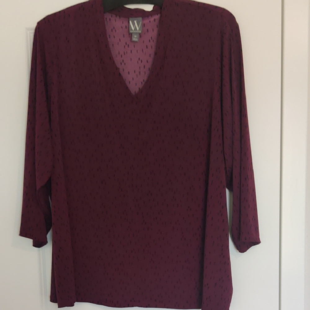 Women's -Neck Burgundy Top